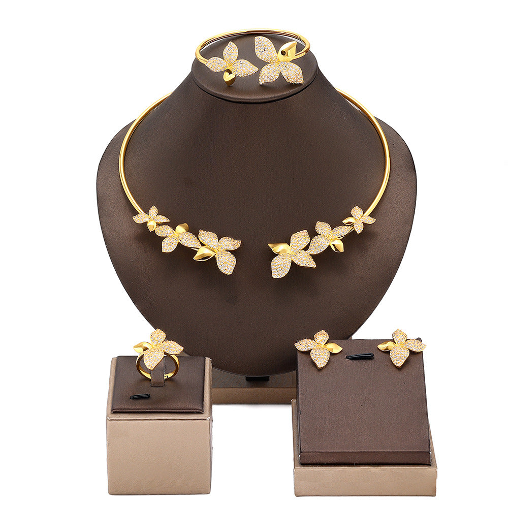 The Mariposa Gold Butterfly Jewelry Set