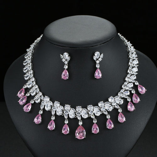 The Arabella Pear Drop Bridal Jewelry Set