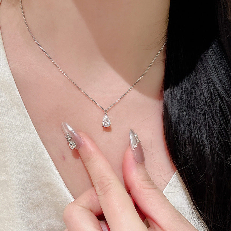 The Delphine Pear Drop Pendant Necklace