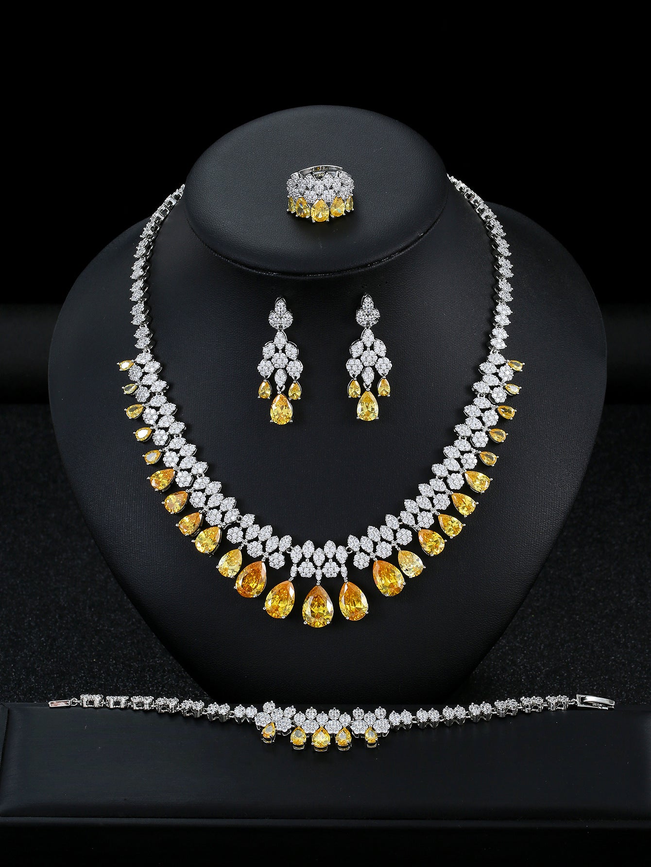 The Viviana Crystal Bridal Jewelry Set