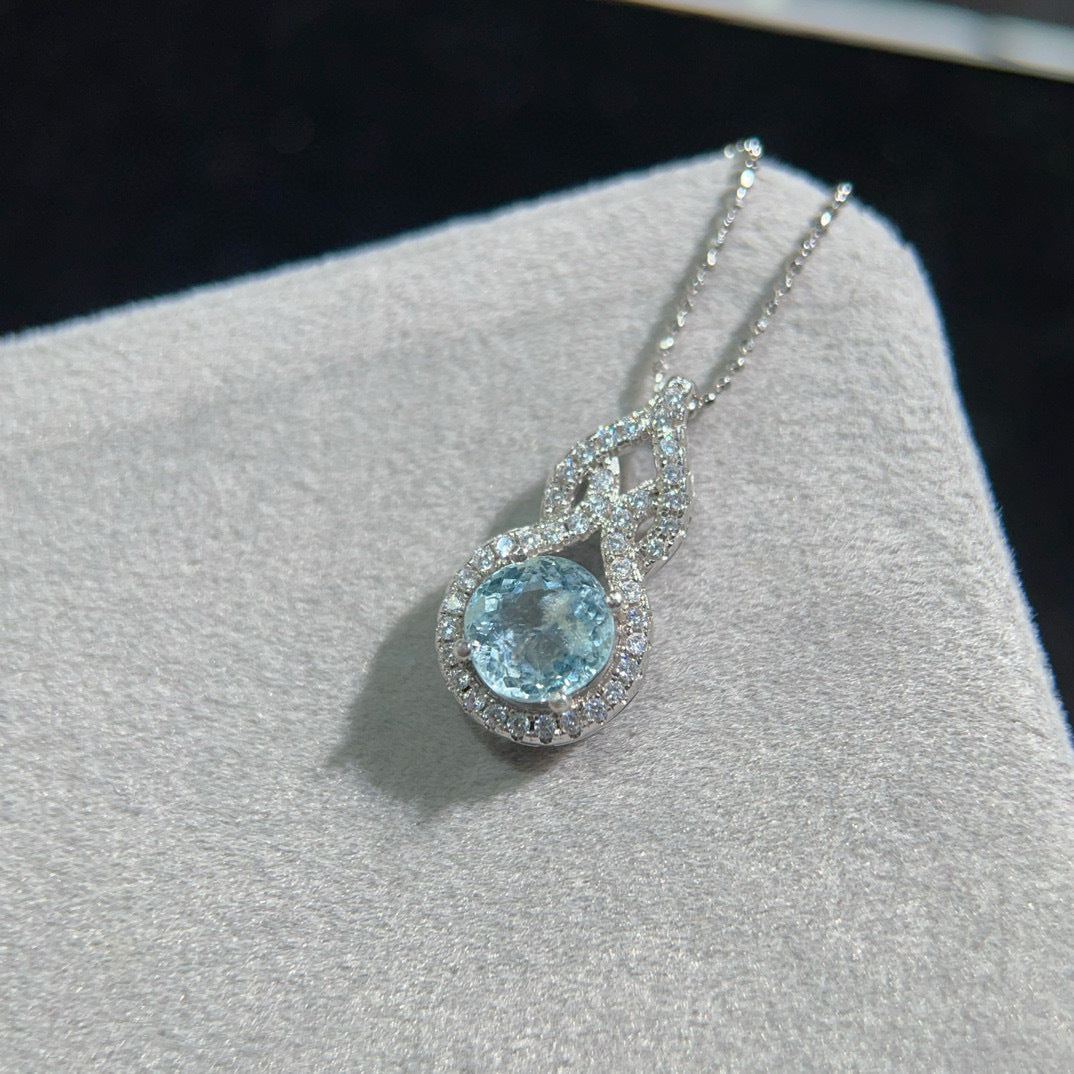 The Serena Natural Aquamarine Cushion Pendant