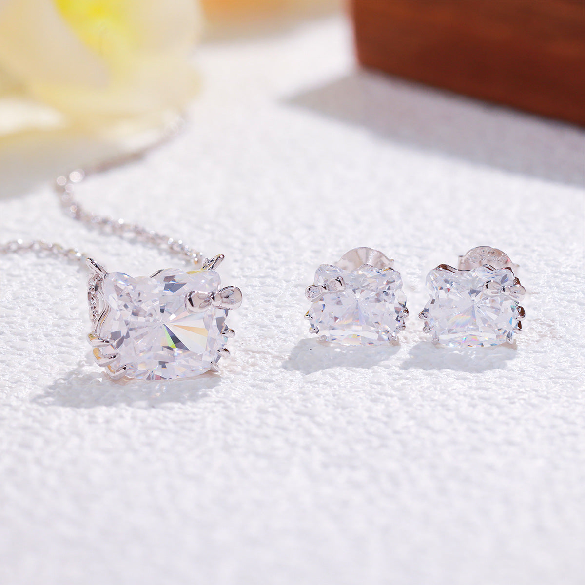 The Kitty Crystal Cat Jewelry Duo