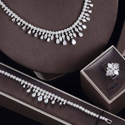 The Amelie Teardrop Fringe Jewelry Set