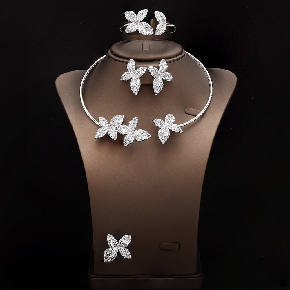 The Fleur Crystal Flower Jewelry Set