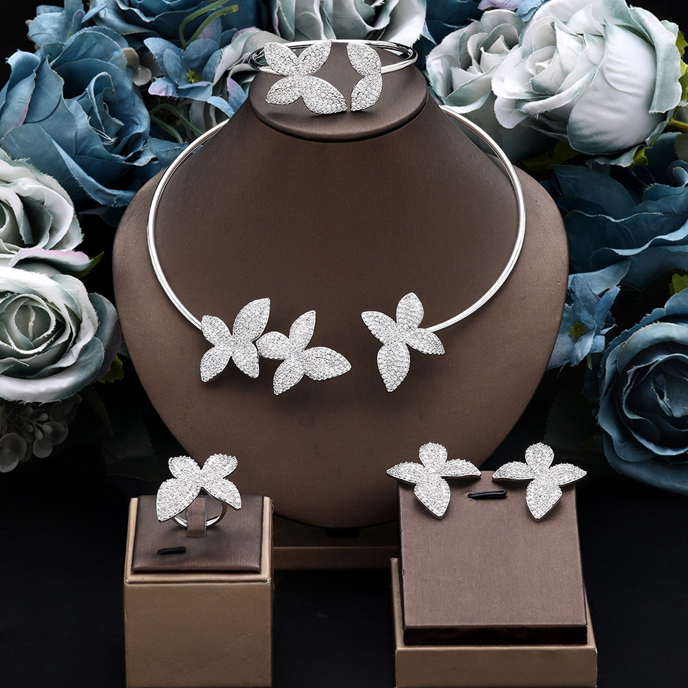 The Fleur Crystal Flower Jewelry Set